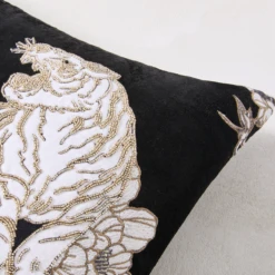 Senshi Tiger Pillow 22" - Black -Home Decor Shop webimage 040175249 DTL1