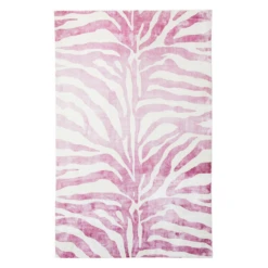 Nikki Chu - Zendaya Rug - Magenta -Home Decor Shop webimage 044101276 044101277 044101278 SIL