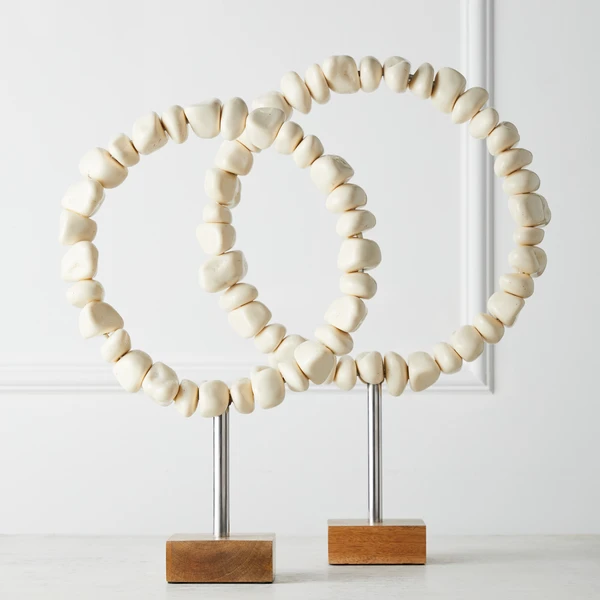 Nikki Chu - Pebble Ring On Stand 3 Nikki Chu - Pebble Ring On Stand