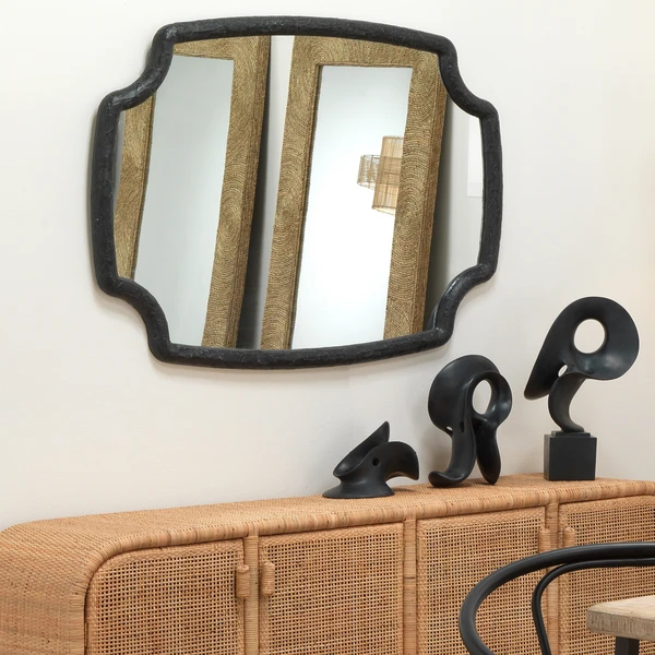 Obscure Object On Stand 5 Obscure Object On Stand - Image 3