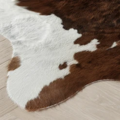 Augusto Hair On Cowhide Rug - Medium Brown 8 Augusto Hair On Cowhide Rug - Medium Brown -Home Decor Shop webimage 620002652 2 jpg