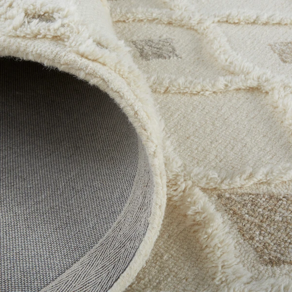 Evie Rug - Ivory 5 Evie Rug - Ivory - Image 3