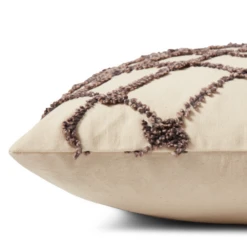Iggy Pillow 18" - Ivory/Black -Home Decor Shop webimage 620551354 DTL1